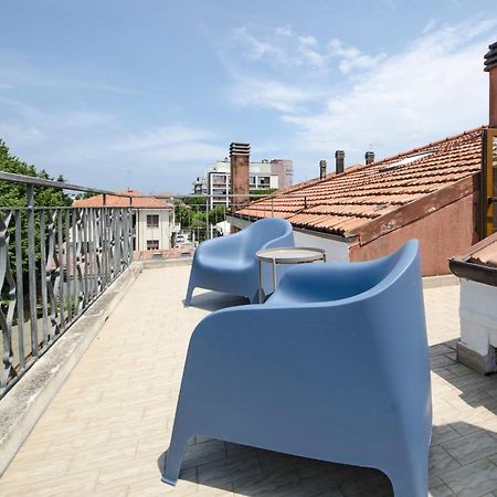 Апартаменти Casa Nisida Пезаро Екстер'єр фото